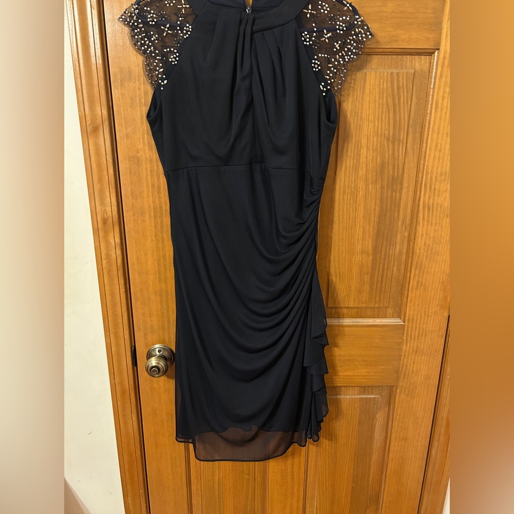 Elegant Black Sleeveless Dress